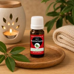 Huile essentielle de RAVINTSARA HECT. 10ml issu de l'agriculture biologique